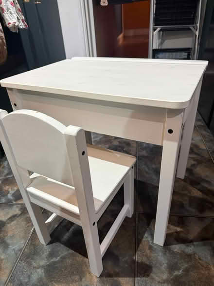 Photo of free Children’s desk & chair (Peckham SE15) #2