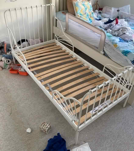 Photo of free Toddler extendable bed frame (Balham) #2