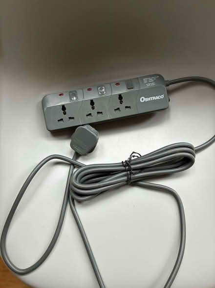Photo of free 3 plug long extension cord (Homerton E5) #2