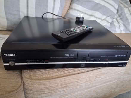 Photo of free Toshiba HDD & DVD/Video Cassette Recorder (Newtown GL20) #1