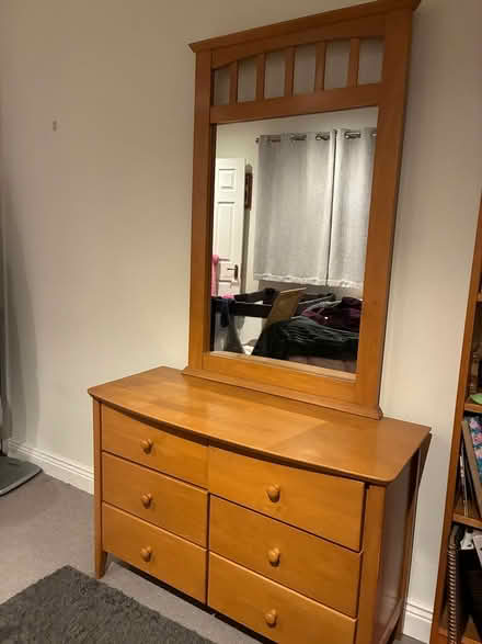 Photo of free Chest of drawers /mirror (Dundrum Dublin 14) #1