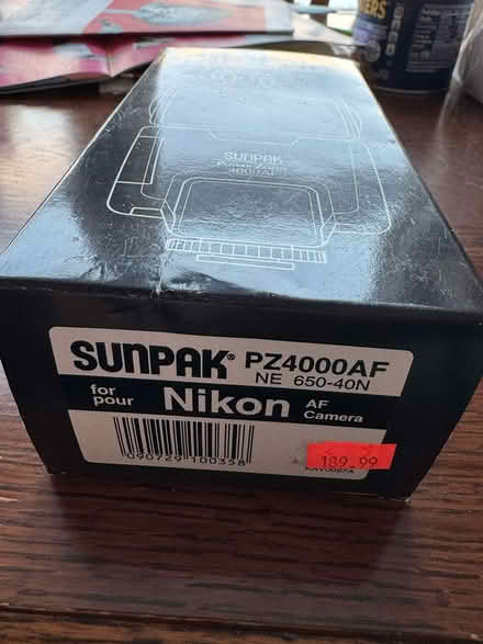 Photo of free SunPak flash attachment (Waltham) #3