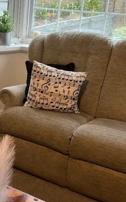 Photo of free 3-seater sofa (OX4 Oxford OX4) #1