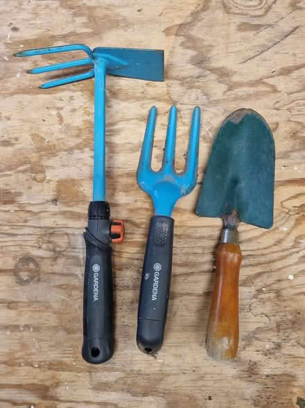 Photo of free gardening tools (CM2 springfield, chelmsford) #1
