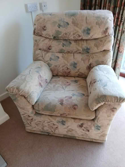 Photo of free Sofa, 2 armchairs and foot rest (Hereford, Belmont) #1