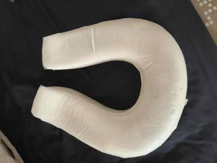 Photo of free Inside memory foam plane pillow (Richmond TW9) #3
