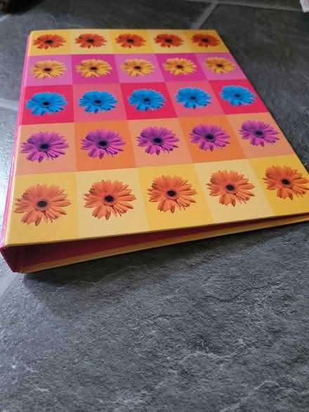Photo of free A4 folder for school/office (Shenley Fields B29) #1