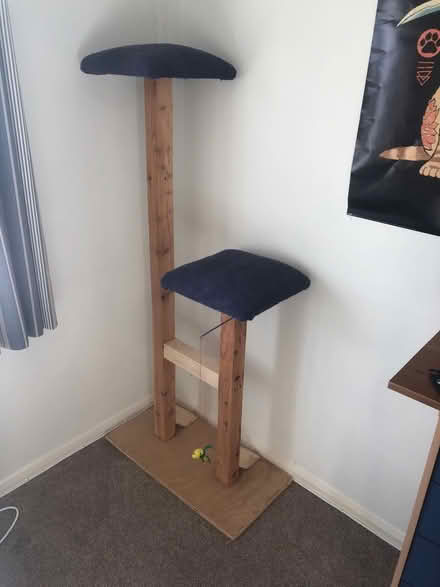 Photo of free Cat tower / scratcher (Quedgeley Gloucester GL2) #1