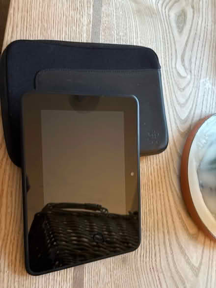 Photo of free Amazon Kindle (working) (CM1 Beaulieu) #1