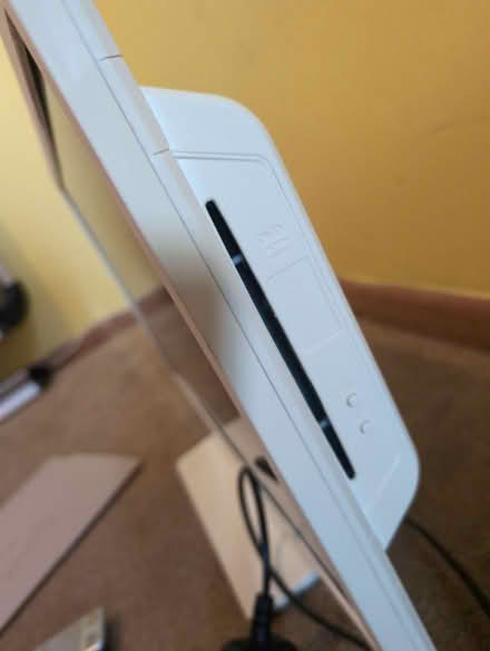 Photo of free TV with DVD player (Portchester PO16) #3