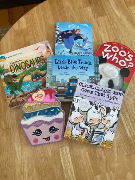 Photo of free All kinds of kids books (North Branford) #1