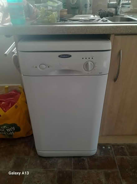 Photo of free Hotpoint dishwasher (New milton) #1