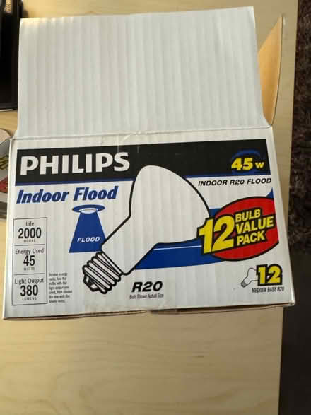 Photo of free Indoor flood lights (In Reston off of Lawyers Road) #1