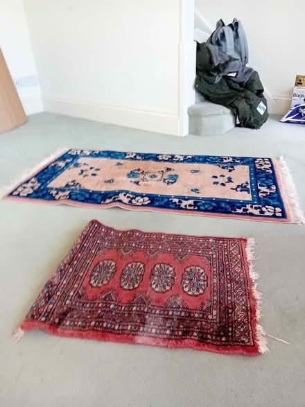 Photo of free Gorgeous patterned rug (Roffey RH13) #2