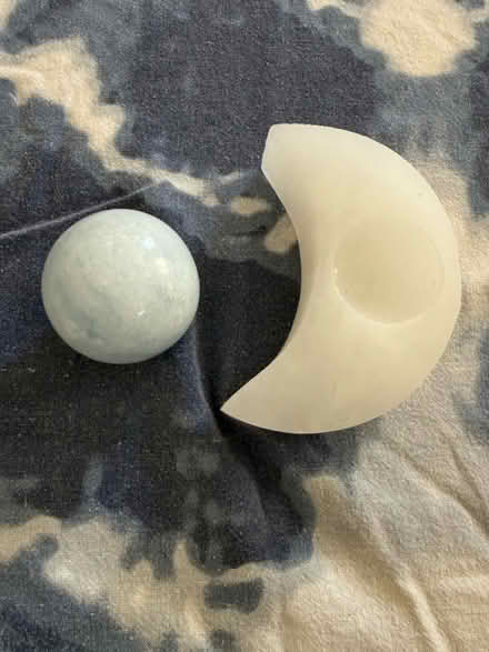 Photo of free Crystal moon/crystal ball set (Woodlawn) #2