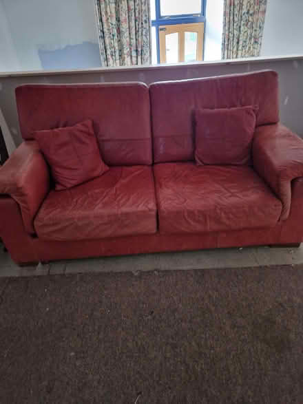 Photo of free 2 seater leather sofa (Bishop's Castle SY9) #2