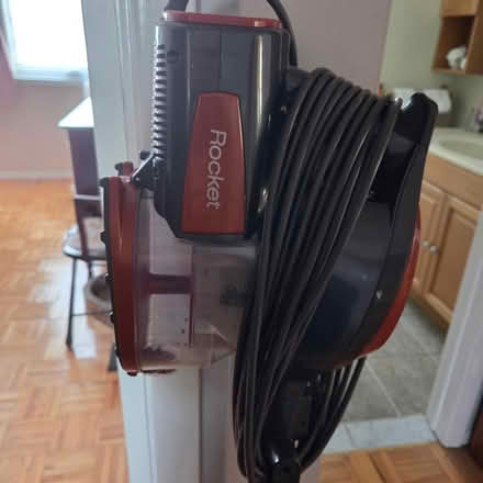 Photo of Wall hanger for Shark Rocket (Britannia/Winston Churchill) #1