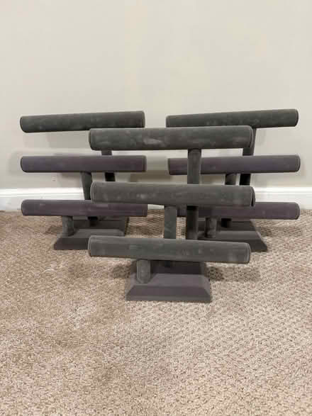 Photo of free jewelry stands (West Chester / West Goshen) #1