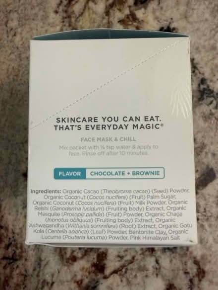 Photo of free superfood clarifying face mask (Erin Mills&QEW) #3