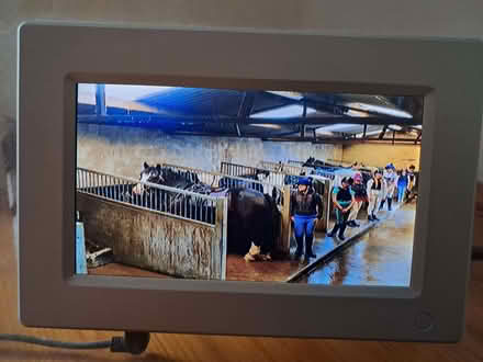 Photo of free Digital photo frame (Watton at Stone SG14) #1