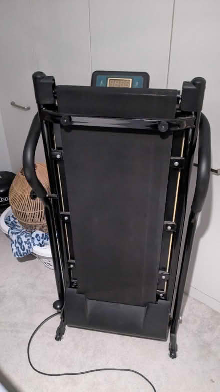 Photo of free Treadmill (Heaton moor SK4) #1