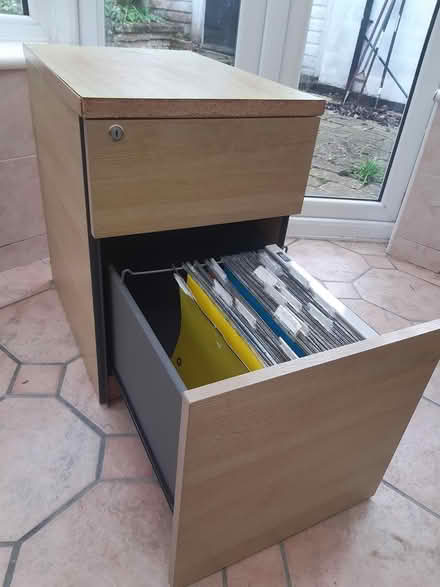 Photo of free 2 drawer filing cabinet (Riddlesdown) #2