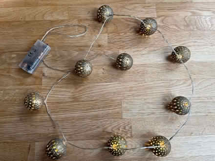 Photo of free Set of lights (Wainscott) #1