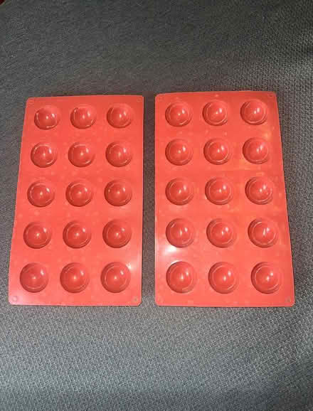 Photo of free Silicone bakeware (Middletown) #1