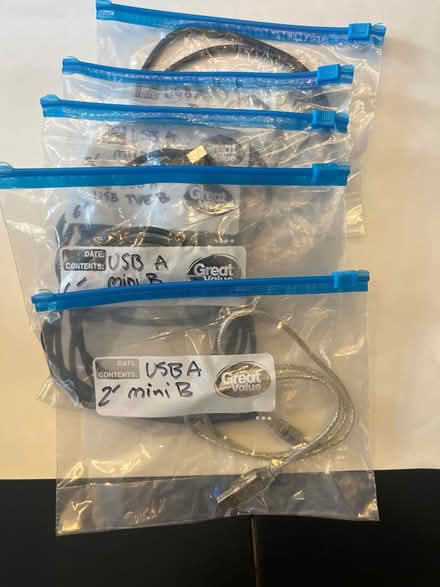 Photo of free USB A to USB mini B (5) (Cleveland Park) #1