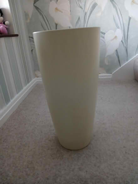 Photo of free Tall ceramic pot (Great Baddow) #1