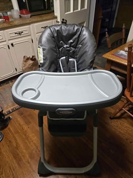Photo of free High Chair, Graco (Sherman Ave. Frederick City.) #2