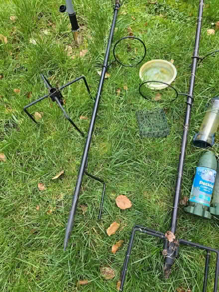 Photo of free 2 bird feeding stations/stands and bird feeders (Stroud GL5) #3