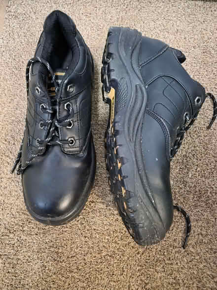 Photo of free Dunlop Steel Toecapped Safety Shoes (CT10) #1