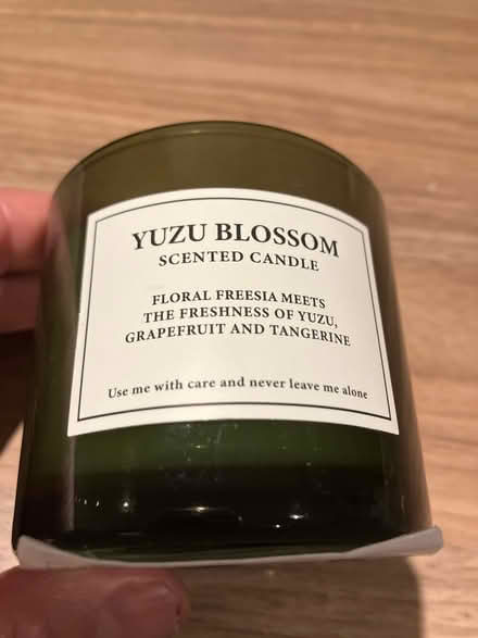 Photo of free Yuzu scented candle (E32ut) #4