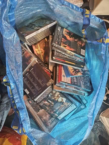 Photo of free DVDs Blu-ray and CDs to go (Hanworth, TW13) #2