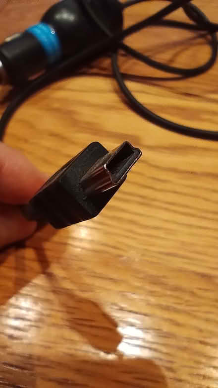 Photo of free In-car phone charger (Kingscourt/Lightpill, Stroud) #2