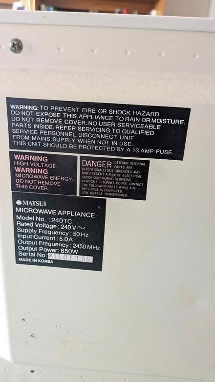 Photo of free Large microwave oven 650W #2 (Bollington SK10) #3