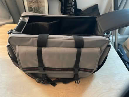 Photo of free Camera bags, misc photo/video stuff (20878) #2
