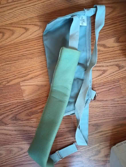 Photo of free Arm sling (Virginia Beach - Salem Lakes) #1