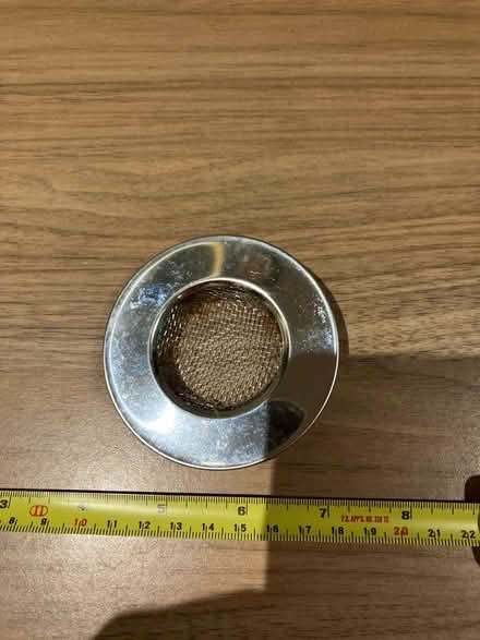Photo of free Kitchen sink sieve (E32ut) #3