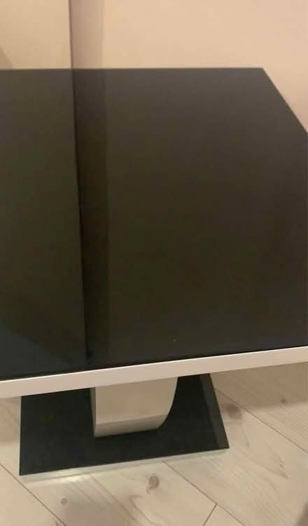 Photo of free Small coffee table (Bishop street N1) #2