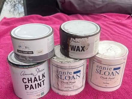 Photo of free Annie Sloan chalk paint (Claughton) #1