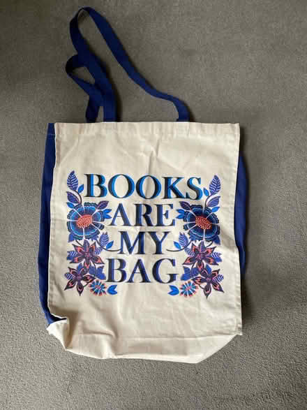 Photo of free Book lover’s tote bag (Earley RG6) #1