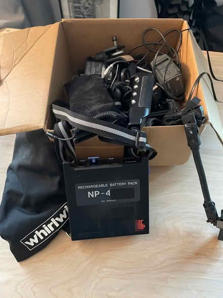 Photo of free Camera bags, misc photo/video stuff (20878) #3