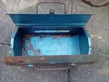 Photo of free metal toolbox (Gledhow LS8) #1
