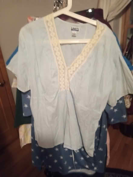 Photo of free Women's plus size mostly 2x clothes (Peekskill, NY) #4