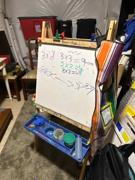 Photo of free Art Easel (Maple Lawn) #1