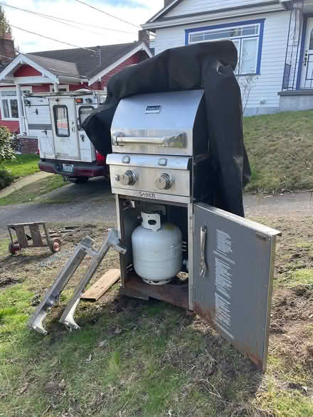Photo of free Stainless outdoor grill (Phinney Ridge / Greenlake) #1