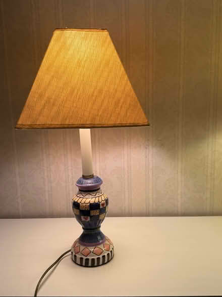 Photo of free Lamp w painted ceramic base (Winchester) #2