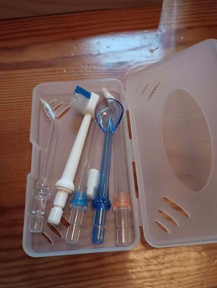 Photo of free h2ofloss dental water flosser (Headingley LS6) #4